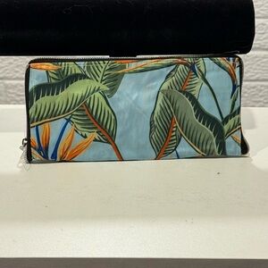 Tropical Leaf Print zip up reusable bag